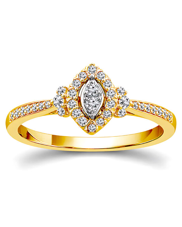 Three-Stone Oval Diamond Trilogy Ring